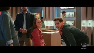 WindTre Assicurazione spot con Rosario Fiorello