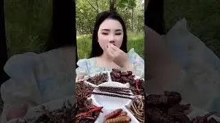 What are they eating 😭😭😭 #shorts #viral #comedy
