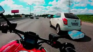 прохват по городу на Ducati Diavel 1260S