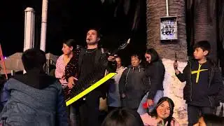 Hugo ruiz NO QUIZO  ESTAR ARRIBA DEL ESCENARIO!