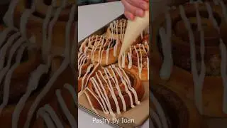 The cinnamon rolls #cinnamonrolls #buns