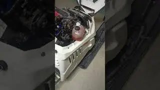 к6а тайга. Куда поставить бачок с антифризом?