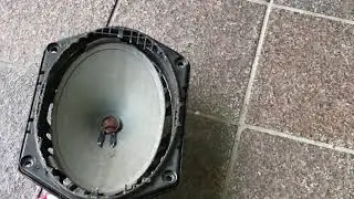 Lancia Speaker Vs Car Charger
