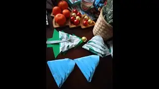 Складання серветки на Новий рік. Ялинка. Folding a napkin for the New Year. Tree