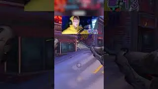 VALORANT Player Plays Overwatch 2 😪 #overwatch2