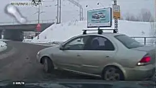 Daily Bangup 2-15-2013 Car Crash Compilation