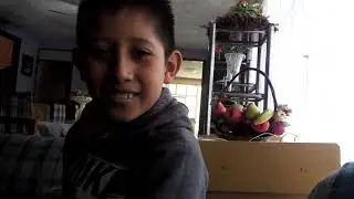 Cachando ami primo en el baño
