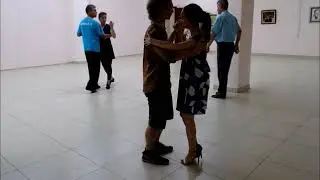 Аргентинское танго в школе танца 