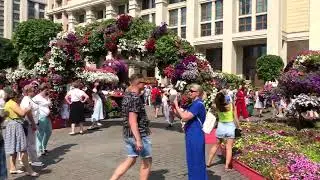 Цветочный фестиваль на Манежной площади и в ГУМе