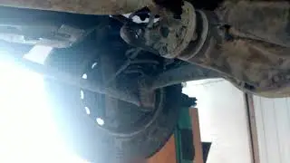 Niva. Replacing the universal joint without removing the driveshaft.