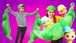 Видео про классные игры. Распаковка сюрприз КРОШКИ-ГОРОШКИ. Как вырастить пупсиков в стручке
