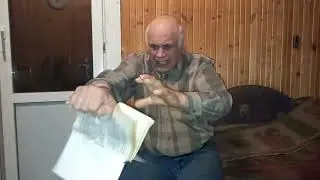 Силачи ломают калачи и книги рвут движением плеча
