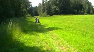 Квадроцикл шоссейный электрический и природа