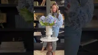 Style flowers for Spring with us 💐