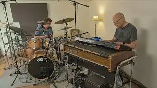 Funk Duo (keys and drums) -Jazzy funk groove in a session (mixed audio)