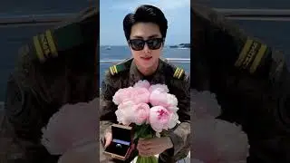 С 8 марта!!! (от BTS)