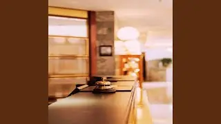 Deluxe Hotel Happy Hour