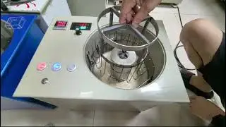 Electro polishing machine for jewellery