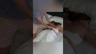 МНЕ МЕШАЕТ ТВОЙ БЮСТГАЛЬТЕР😂#shorts