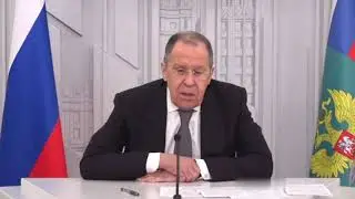 У нас же украли деньги. 300 с лишним млрд евро. Просто взяли и украли!