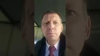Юриспрудент передвигаясь на лифте решил пританцнуть