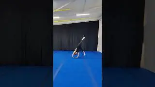 Рондат, фляк, сальто назад! #reels #youtube #tricking #flip #training #stunts #jackiechan #2024