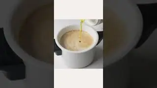 요즘 커피에 넣어 마시는 이것은?