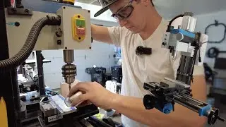 Making stuff on a Mini Mill!