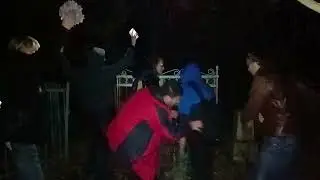 Эльдар Богунов и пацаны, попа друга