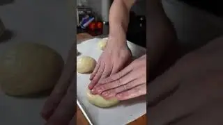 The BEST CRISPY CHICKEN SANDWICH