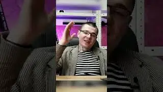 Нейросети тебя не заменят! Учи программирование!
