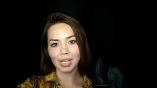 Екатерина Щербак читает стихотворение В. Степанова 