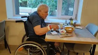 ПРИГОТОВИЛИ ПОЕСТЬ ИКРУ И СОСИСКИ ЗАВТРАКАЕМ И ВЫЕЗЖАЕМ К МАМЕ  Шиндр Мындр @ShindrMindr_Official