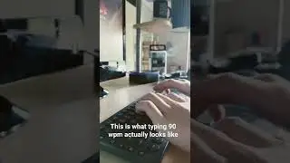 This is what typing 90 wpm actually looks like