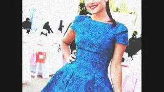 Ariana Grande - 