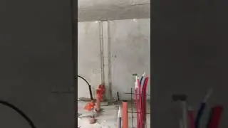 Внутри строящегося дома. Завдом
