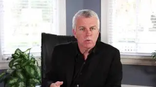 Should You Send Business Communications After Hours?  Mondays with Mike