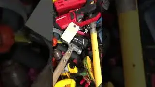 GovDeals: Pallet of assorted Tools(ID #) (C9-2L) (NO UPC)
