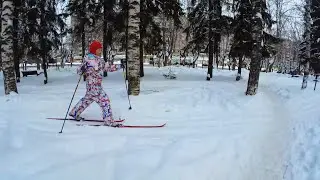 Первое катание на лыжах