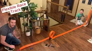 Innovakids Flexible Race Track Set with 4 Cars