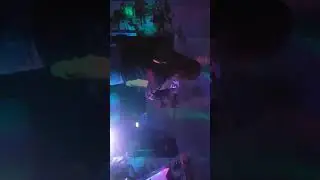 Танцы ,дискотека ,танцы на столе ,днюха