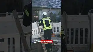Mann ignoriert Absperrung und stürzt in Baugrube in Weimar - Feuerwehr und Hubschrauber im Einsatz