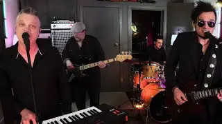 It Started with a Kiss | Live Band performance (Hot Chocolate) | Sing It Live