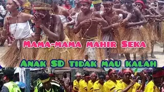 LOMBA SEKA KAMORO || Anak SD VS kelompok mama-mama Atapo
