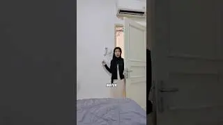 I TOLD MY GIRLFRIEND TO GO HOME AND TURN OFF THE LIGHTS😱 HIS REACTION WAS SO CUTE😭🤣