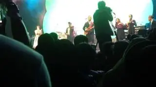 Andien - Langit dan Bumi (Java Jazz 2013)