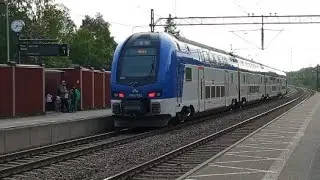 Tåg vid Furuviks station | Trains at Furuviks station