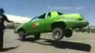 Carro ou Canguru?