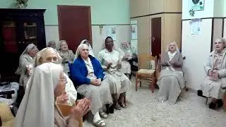 Suore Anziane in un momento fraterno ( Raiano - Italia)
