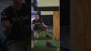 KNEELING IN A GUNFIGHT - TRAVIS HALEY 